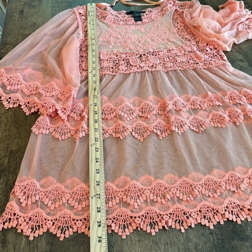 Ali Miles Embroidered Tunic size Small - Picture 4 of 7